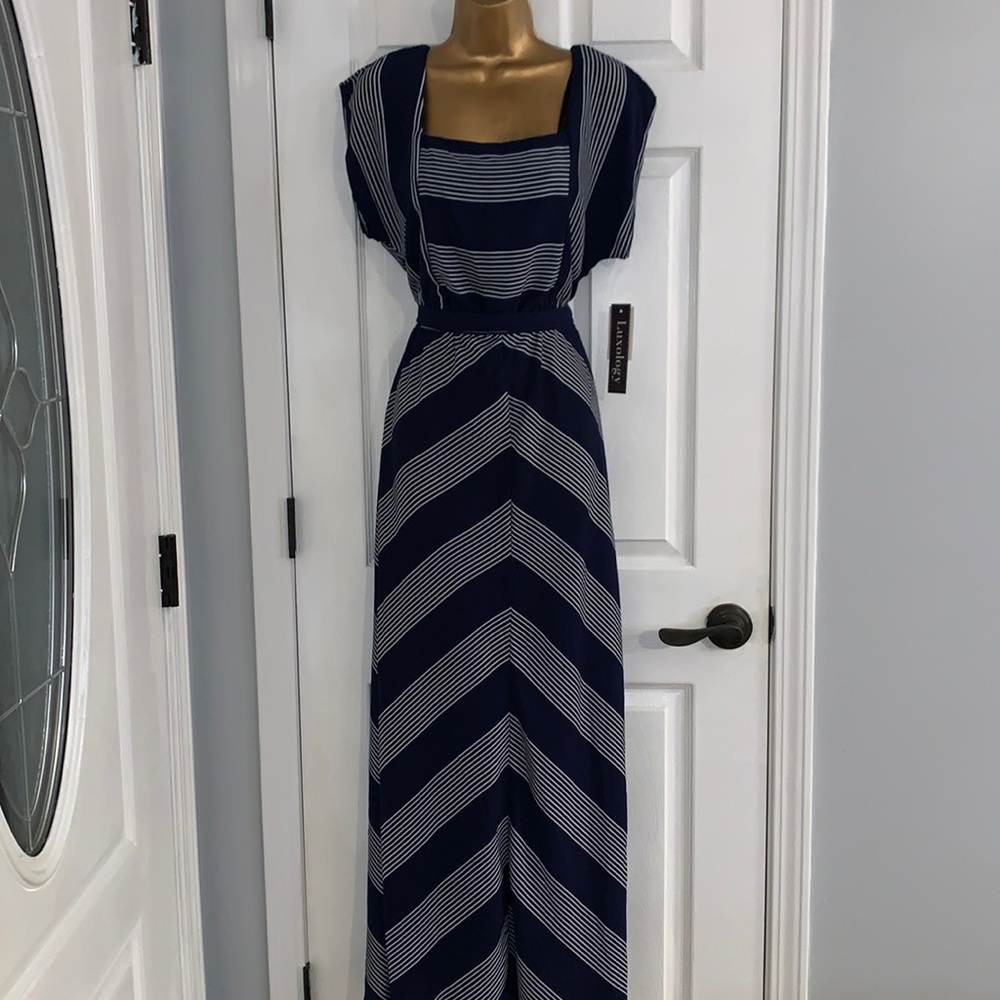 Gorgeous Blue & White Small Dress